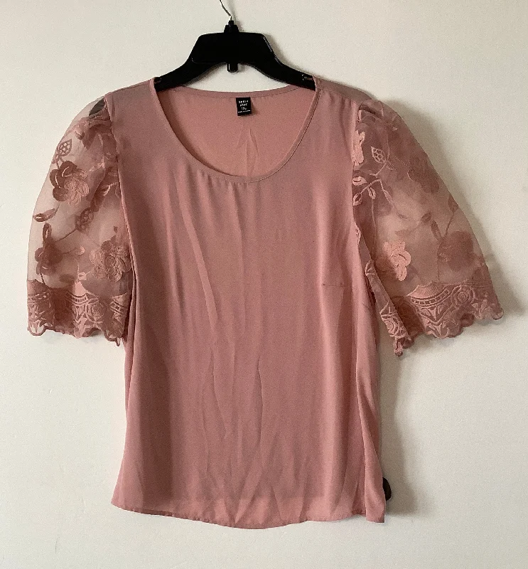 Top Short Sleeve By Shein In Pink, Size: Xl